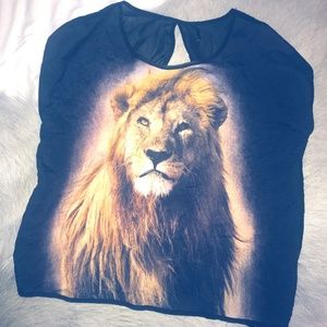 Backless Lion Shirt
